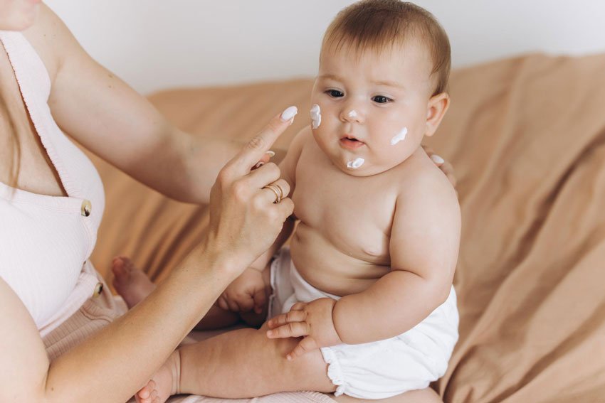 Cuidado del bebé con Uriage bebé 1 Cremas de cuidado para tu bebé