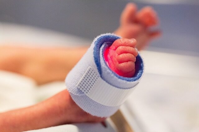 ¿Cómo se puede prevenir un nacimiento prematuro?