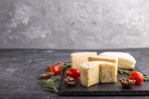 Protector de colchón impermeable para bebés 5 queso-parmesano-estando-embarazada